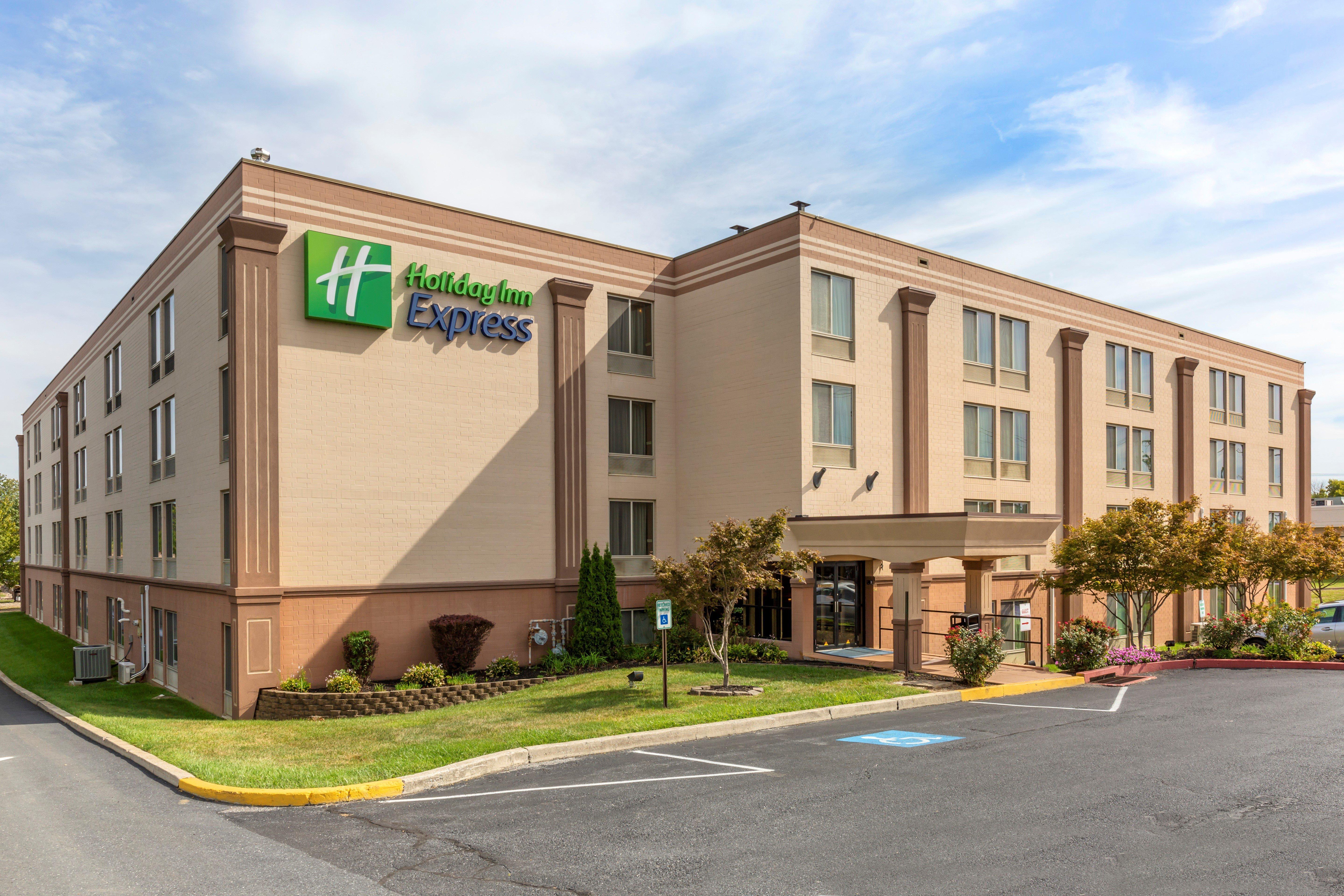 Holiday Inn Express Harrisburg Sw - Mechanicsburg By Ihg Екстер'єр фото