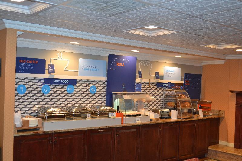 Holiday Inn Express Harrisburg Sw - Mechanicsburg By Ihg Екстер'єр фото